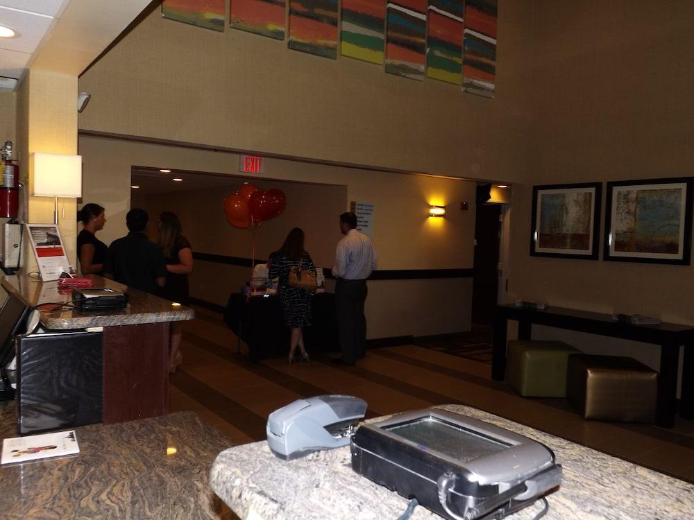 Holiday Inn Express Lexington Southwest Nicholasville By Ihg Esterno foto