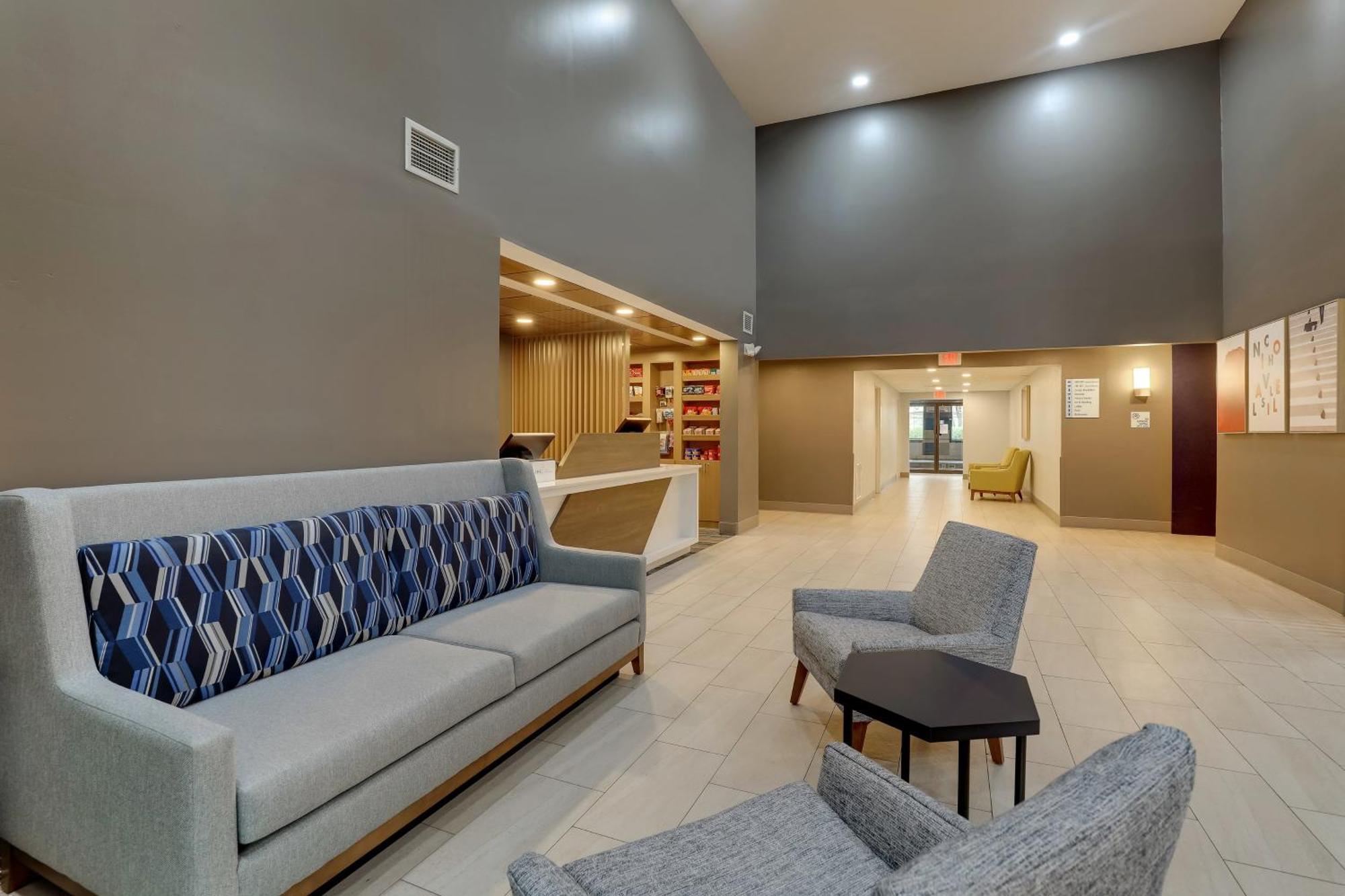 Holiday Inn Express Lexington Southwest Nicholasville By Ihg Esterno foto