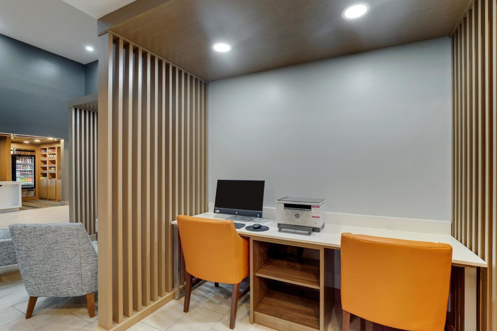 Holiday Inn Express Lexington Southwest Nicholasville By Ihg Esterno foto