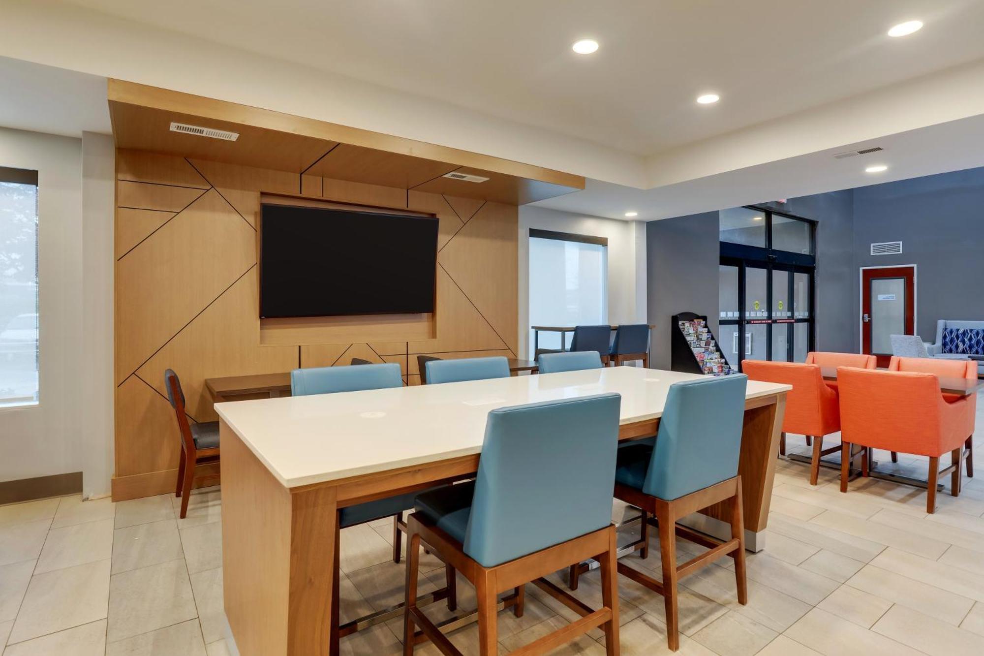 Holiday Inn Express Lexington Southwest Nicholasville By Ihg Esterno foto