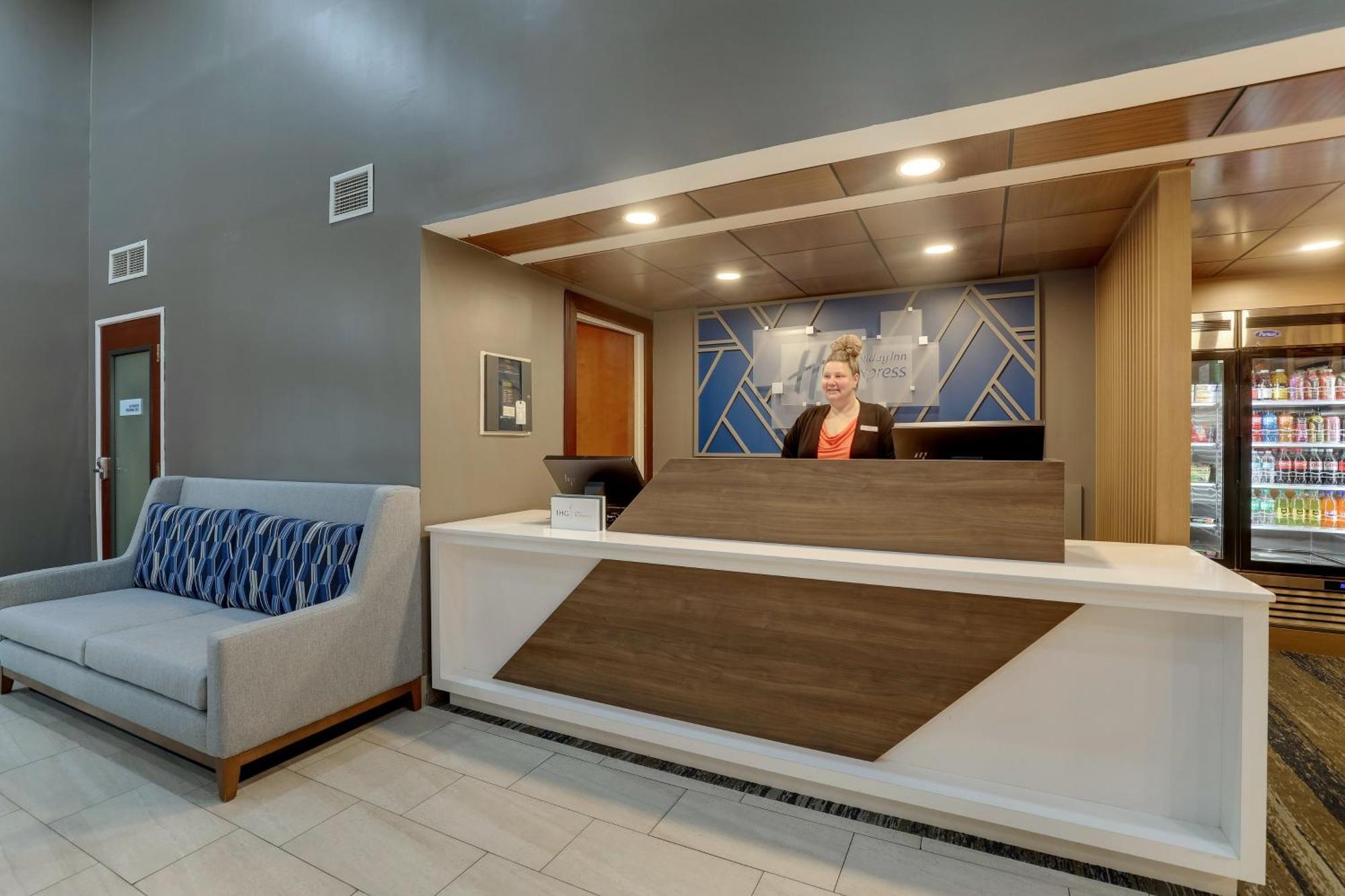 Holiday Inn Express Lexington Southwest Nicholasville By Ihg Esterno foto